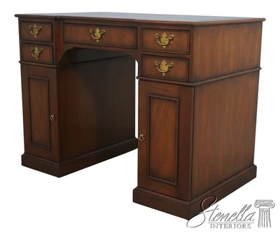 L70712: KITTINGER Leather Top Small English Style Mahogany Desk - Image 1 of 4