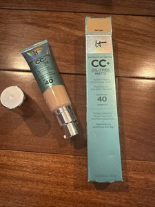New IT Cosmetics Fair Light Cc+ Oil Free Mat Cordless Finish Full Coverage Cream - Picture 1 of 4