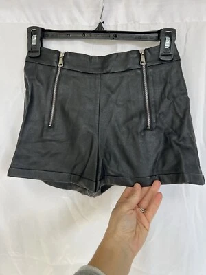Zara 人造皮革短裤拉链高腰女式 XS 码 — 第 1/4 张图片