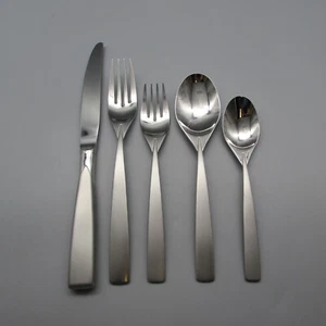 Oneida Stainless Stiletto 5pc Place Setting * USA Made - Picture 1 of 2