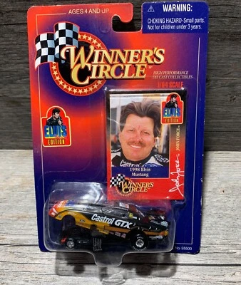 John Force Elvis 1998 Ford Mustang Castrol GTX Winners Circle 1/64 coche divertido nuevo en paquete Foto 1 de 4