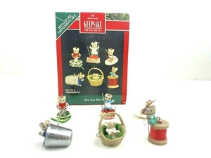Hallmark Coser Pequeño 1992 Dedal Aguja Hilo Juego de 6 Min Adorno de Navidad - Imagen 1 de 12