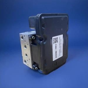 Refurbished ABS Brake Pump Module 2009 - 2011 Volvo XC70 V70 | 30681619 - Picture 1 of 5