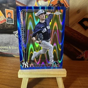2025 Max Fried Topps Chrome #39 rifrattore RayWave blu /150 Hot SSP! - Foto 1 di 2