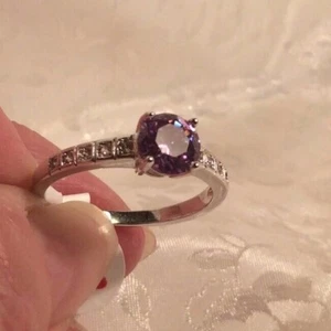 JewelScent Ring Size 10, Simulated Lilac Amethyst, Rhodium Plated Brass, SG46 - Picture 1 of 8
