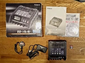 Roland R-44 Portable Digital 4 Track Recorder - Picture 1 of 3