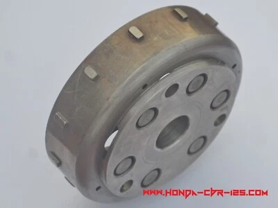 Volante ultraligero Honda CBR 125R Racing. Motor tipo inyección compatible. Foto 1 de 4
