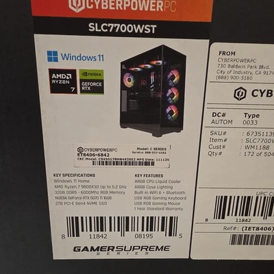 CyberPowerPC - Ryzen 7 9800X3D, RTX 5070 Ti, 32GB DDR5, SSD de 2TB Foto 1 de 2