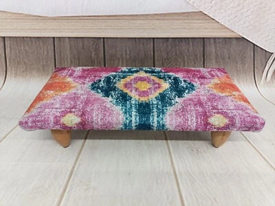 Cama Taburete Elevador de pies Reposapiés tapizado Taburete versátil Taburete de mesa Boho Foto 1 de 4