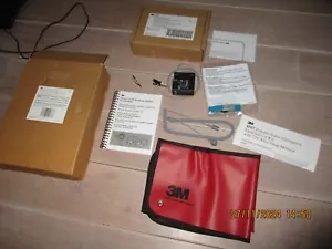 Kit de servicio de campo 3M 8507 con monitor de correa de muñeca 725 NUEVO - Imagen 1 de 8