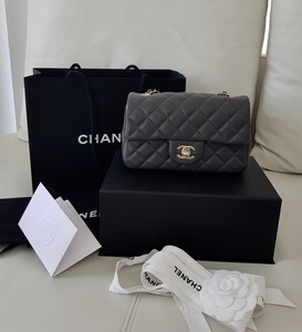 chanel borsa piccola tracolla prezzo