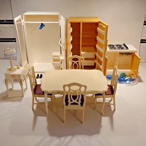 Sindy Doll Furniture Lot Bedroom Wardrobe, Working Table Lamp & Kitchen Set - Picture 1 of 23