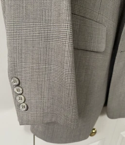 Vtg AQUASCUTUM Wool Gray Plaid Blazer Jacket 42L Sport Coat Made USA - Picture 1 of 16