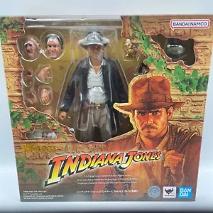 S.H.Figuarts Indiana Jones Action Figure I predatori dell'arca perduta Bandai - Foto 1 di 5