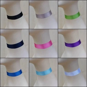 Gargantilla de satén premium en 11 hermosos colores hecha a mano a pedido - Imagen 1 de 12