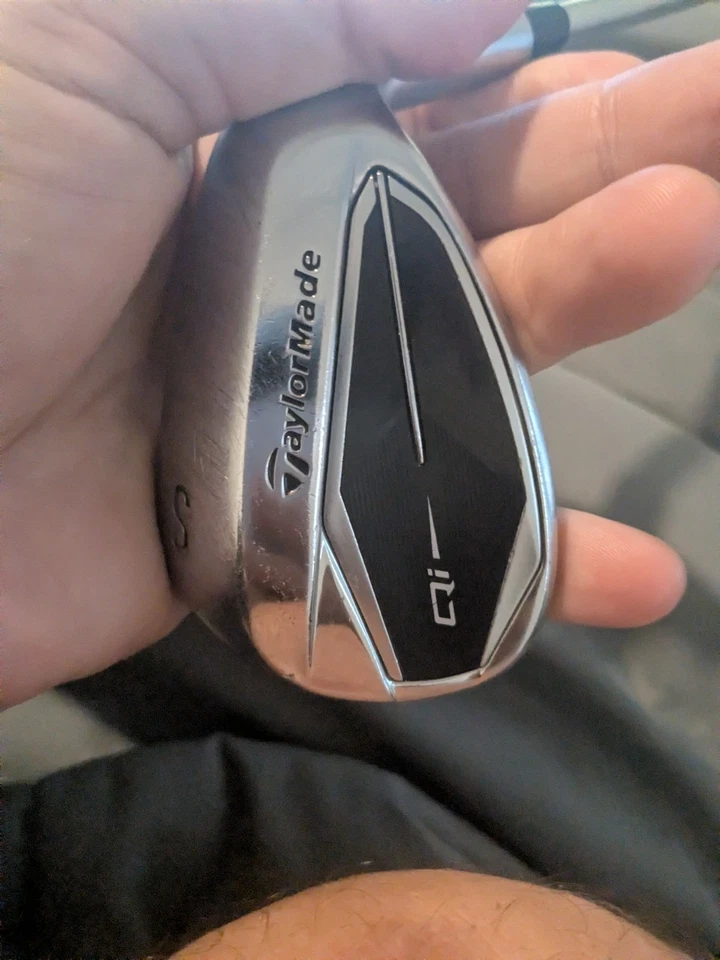 Righty TaylorMade Qi sand wedge.sw. stiff - Image 1 of 4