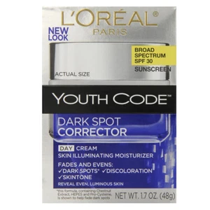 Crema de día facial correctora de manchas oscuras L'Oreal Paris Youth Code FPS 30, 1,7 onzas. - Imagen 1 de 4
