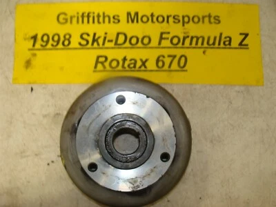 98 97 96 SKI-DOO FORMULA Z 700 670 CK3 volante rotor magnético 0320000-8930 Foto 1 de 4