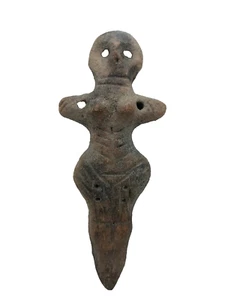 Ídolo de arcilla neolítica. Cultivo Cucuteni-Trypillia (Diosa de la Fertilidad) - Imagen 1 de 9