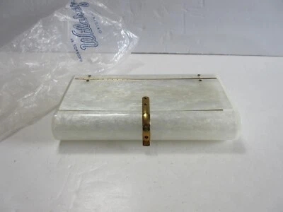 Cartera sin asas vintage WILARDY blanca LUCITE en bolsos de mano de Wilardy Bag ~ MCM Foto 1 de 4