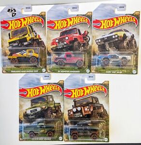 Set Of 5 Hot Wheels Die Cast Cars New Carded Plus Mystery Free Gift   #01