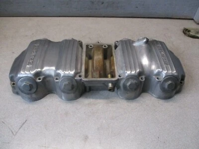 CUBIERTA CULATA EXTREMO SUPERIOR MOTOR HONDA CB 750KA-K5 OEM 1973-1976 1010337  Foto 1 de 4