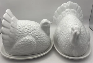 Turkey Butter Dish Set of 2 Global Design Connections Ceramic White Thanksgiving - Picture 1 of 6
