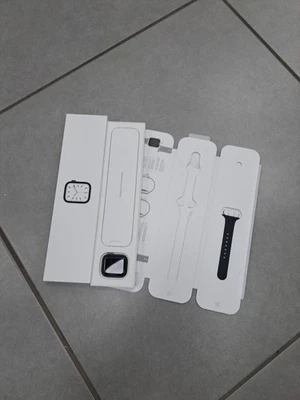 Apple Watch Series 5 40mm Cassa in alluminio senza Cinturino Gps+Cell - Imagen 1 de 4