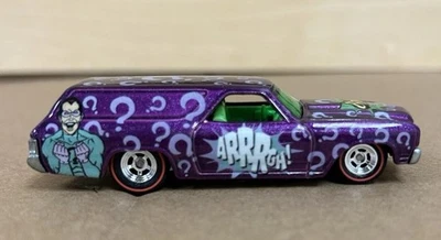 Chevy Chevelle 1970 Hot Wheels Batman Joker panel suelto exhibido solo Redline Foto 1 de 4