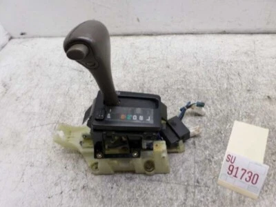 Gear Shifter Lever ES300 1992 LEXUS 3.0L Automatic Transmission Shift Knob OEM - Image 1 of 4