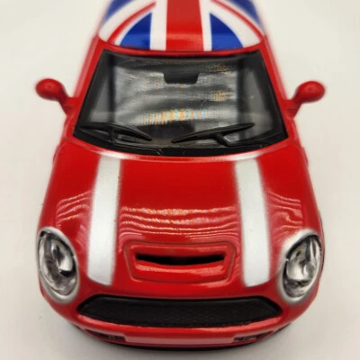 2012 Mini Cooper - With British Flag - Diecast Model - 1:32 Scale - Red - Image 1 of 4