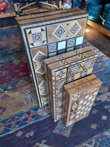 Dreier Backgammon Brust L/M/S syrische Holzchips handgefertigt für Herausforderung - Bild 1 von 12