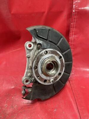 Volkswagen Passat 2006 eje delantero izquierdo nudillo Foto 1 de 4