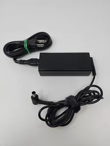 Genuine Sony VAIO 65 Watt AC Adapter VGP-AC19V48 laptop charger - Picture 1 of 6