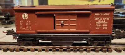 LIONEL 3814 MERCHANDISE CAR IN GOOD CONDITION, MISSING TOP HATCH. - Image 1 of 4