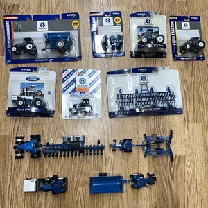 LARGE 1/64 NEW HOLLAND LOT TG285 Tractor, Grain Cart, Drill, Kinze, Ford!! - Picture 1 of 16