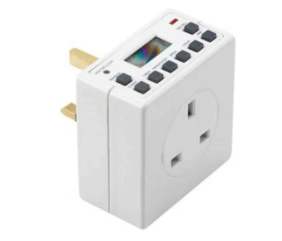 Digital LCD Display UK Plug In Programmable Timer Switch Socket 24hr 7Day - Image 1 of 4