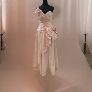 Vintage VICTOR COSTA 1980's Pink Strapless Taffeta Gown Size 8 - Picture 1 of 7