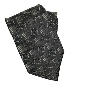 Corbata Fendi Roma negra plateada 100 % seda - Imagen 1 de 4