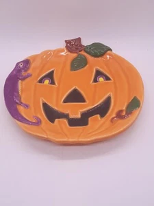 Vintage Halloween Desert Plate Orange With Purple Gecko - Picture 1 of 3