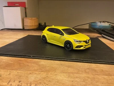 RC 2.4G 4WD Renault Meganne RS Renn-/Driftcar Maßstab 1:28 - Bild 1 von 4