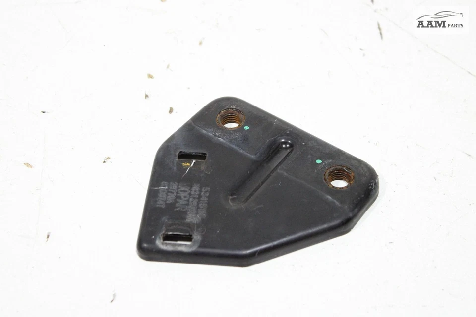 Jeep Compass 2017-2021 tubo de escape aislador suspensión aislador soporte OEM Foto 1 de 4