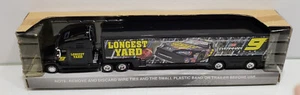 Kasey Kahne Longest Yard Number 9 Hauler Truck 1;64 Brand New - Picture 1 of 2