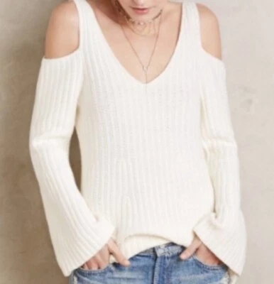 Suéter Tejido y Anudado Talla Pequeña Hombro Frío Top Marfil Manga Campana S Foto 1 de 4