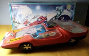 SUPER CAR GUARDIANS OF THE UNIVERSE CM 42 A FRIZIONE - Picture 1 of 4