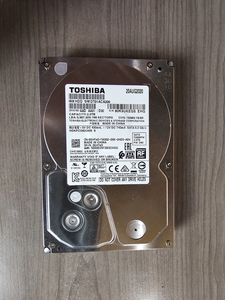 Dell 2TB SATA 7.2K 6GBPS 3.5" Drive DT01ACA200 06HFW3 - Image 1 of 1
