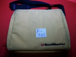 ACCESORIO FLASH CÁMARA SUBMARINA REEFMASTER CON ESTUCHE DE TRANSPORTE CON CREMALLERA GC - Imagen 1 de 11