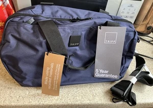 New Free Delivery Tripp Navy Blue Small Hand Luggage Holdall 25 x 40 x 20 cm - Picture 1 of 10