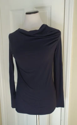 NUEVO CON ETIQUETAS $95 ELIE TAHARI Top Manga Larga Detalle Plisado “Vida Nocturna” - Pequeño Foto 1 de 4