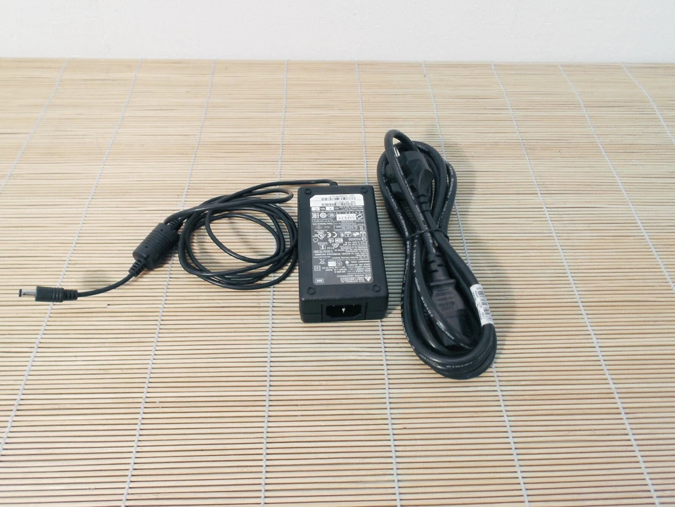 Cisco PWR-30W-AC PWR Power Supply 30 Watt AC - Bild 1 von 1